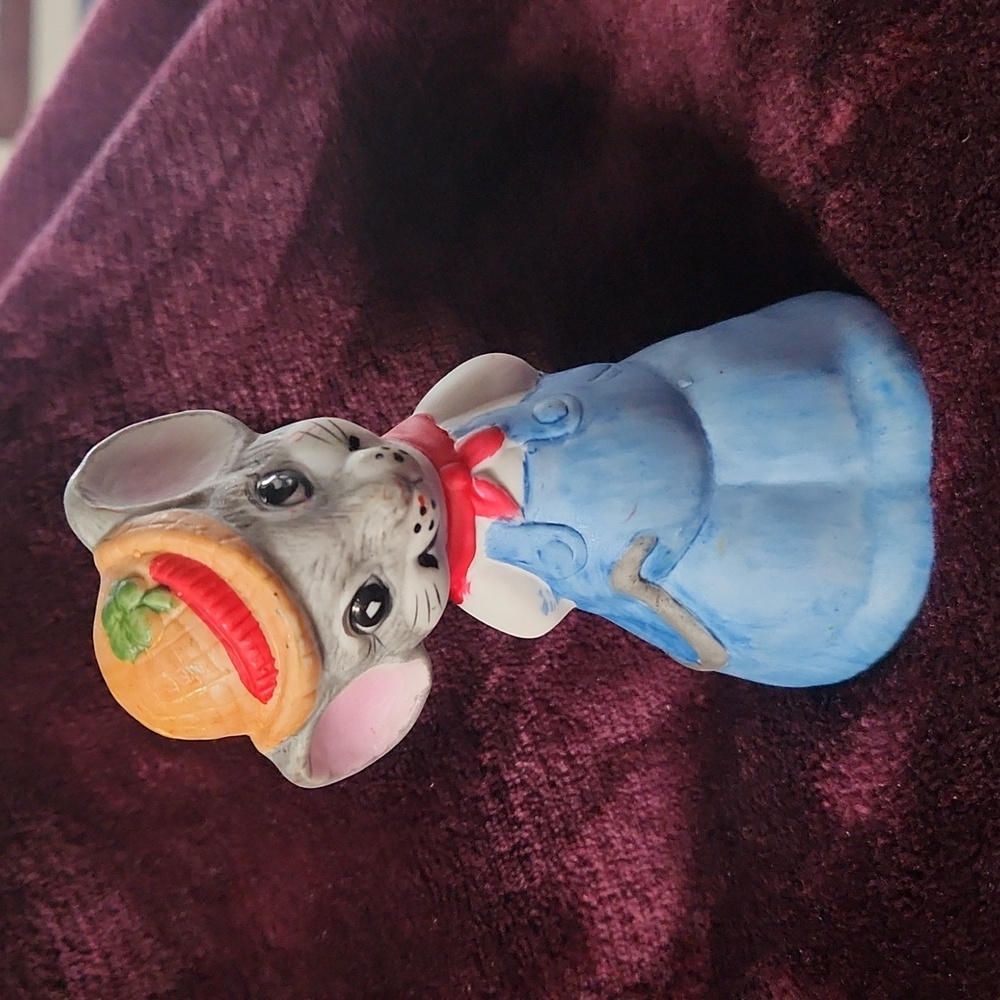 Jasco Porcelain Mouse Bell